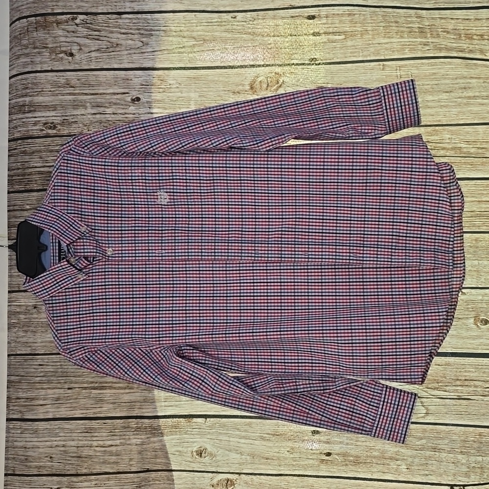 Men's CHAPS Button up shirt